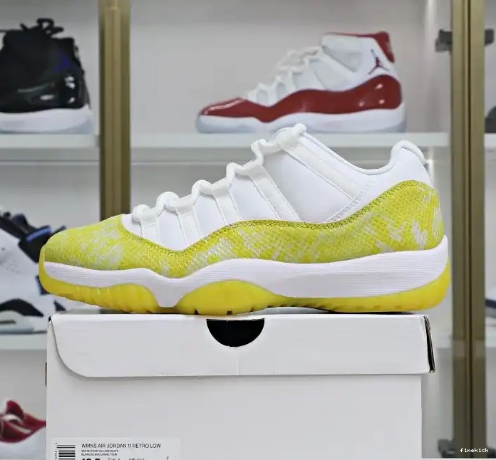 Retro Low
